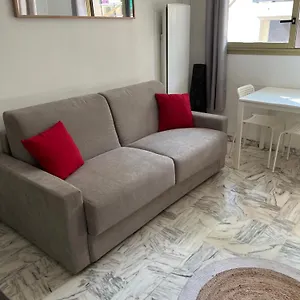 Appartamento Meublé Proche Plages Et Vieille Antibes